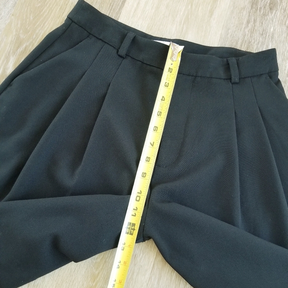 Maeve Anthropologie Avery High Rise High Waist Black Pleated Shorts Fluid Leg 6 - Picture 10 of 13